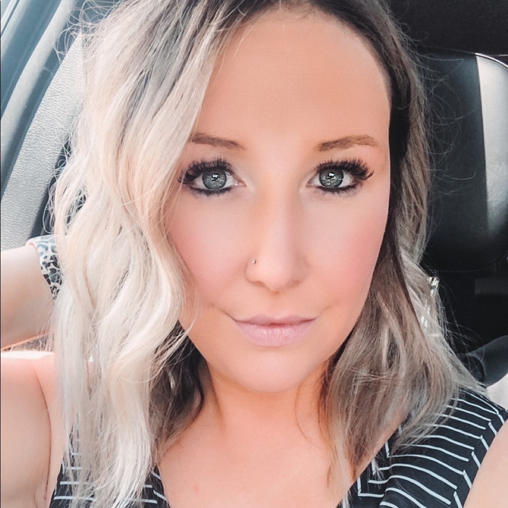 Meet your Posher, Rachel